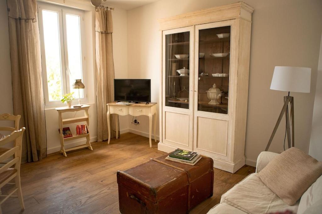 Apartment La Maison Du Bassin L'Isle-sur-la-Sorgue