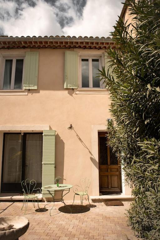 La Maison Du Bassin * L'Isle-sur-la-Sorgue